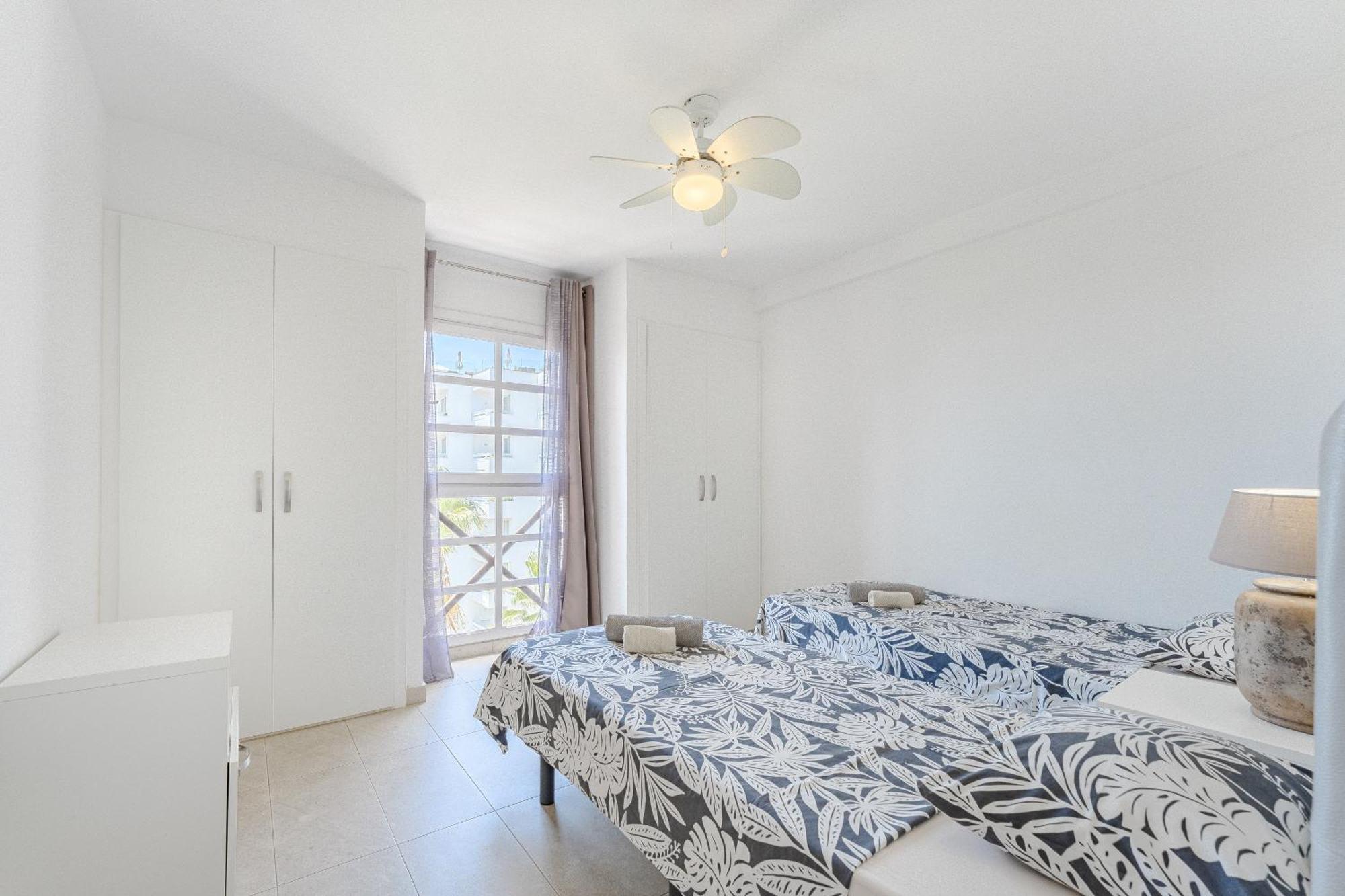 Appartamento Duplex In Complex Andorra Arona  Esterno foto